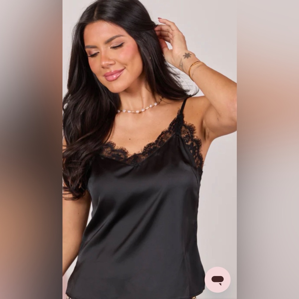 Pink Lily Romantic Black Lace Cami